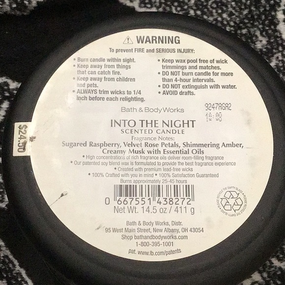 Bath and body works signature collection into the night candle - Picture 3 of 3